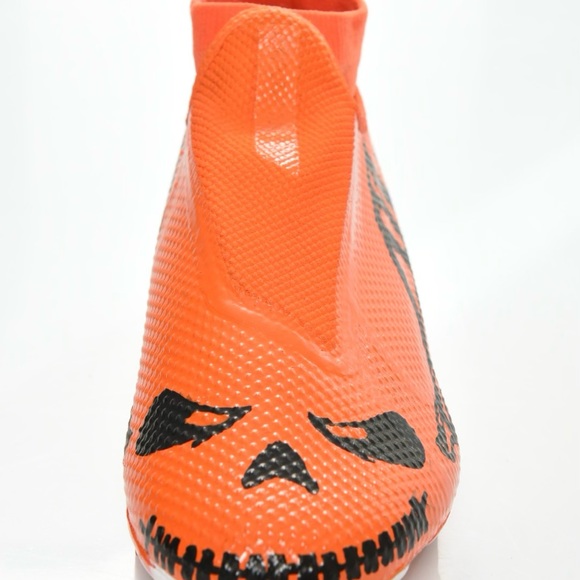 Jack O’Lanterns Custom Cleats - Picture 7 of 11